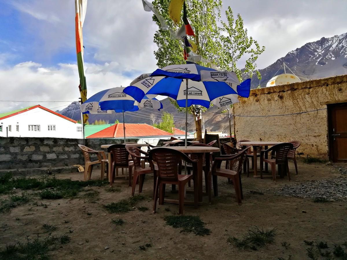 Kunga Hotel And Restaurant Manāli Buitenkant foto